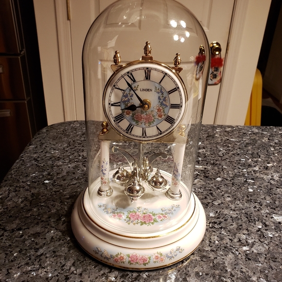 Linden Other - Beautiful LINDEN CLOCK